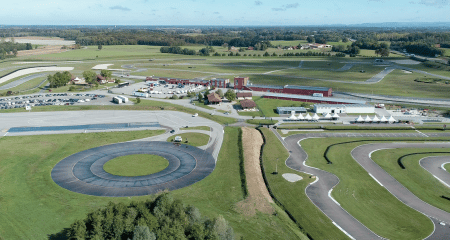 2 bonnes raisons d’adopter le circuit de Bresse pour vivre sa passion des autos